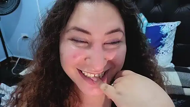 JANNAH_MARTINEZ Adlı Modelin Canlı XXX Sohbeti