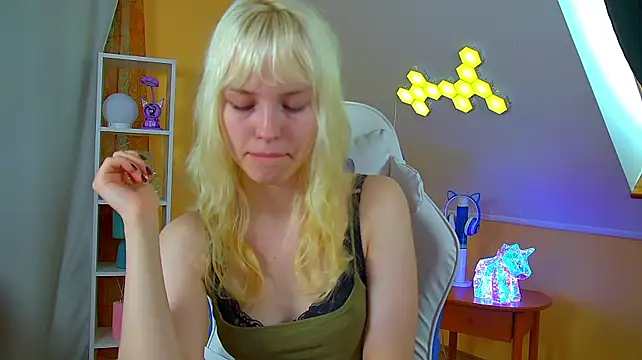 HannahHollis Шоу с уебкамера
