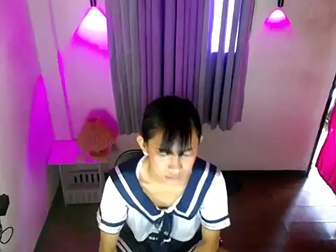 KweenRics 即時 XXX 聊天
