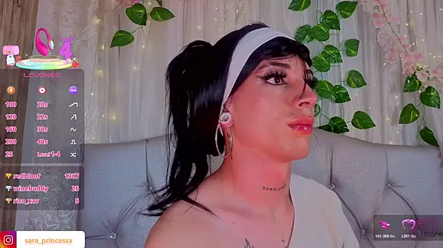Sara_princessx Adlı Modelin Web Kamerası Şovu