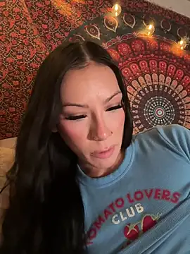 carmenbabyluv 在線直播表演