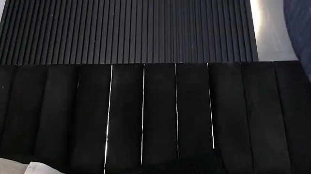Dominic_ghost: απευθείας συνομιλία ΧΧΧ