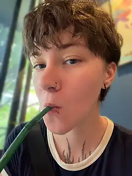 IceMur Live XXX-Chat