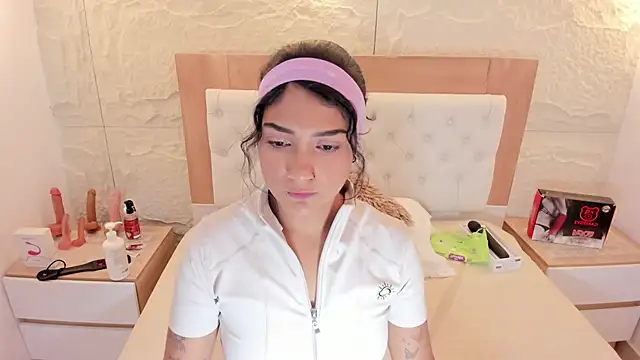 Chat XXX ao vivo de NINAMARTINS