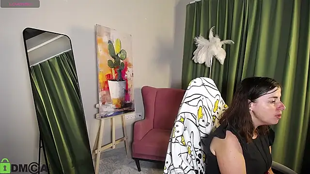 دردشة MartaEdams الجنسية المباشرة