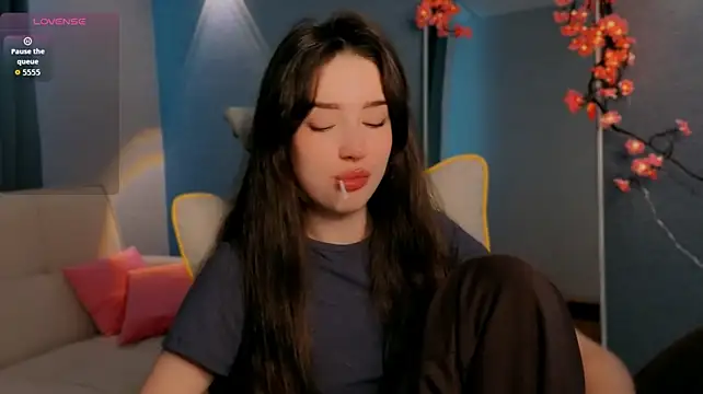 Chat +18 de noonespyed ao vivo
