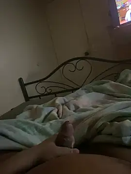 Blue77400's Webcam Show