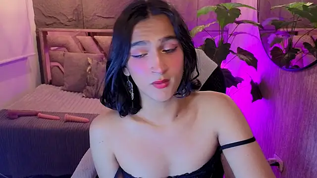 Lili_sweett Webcam Show