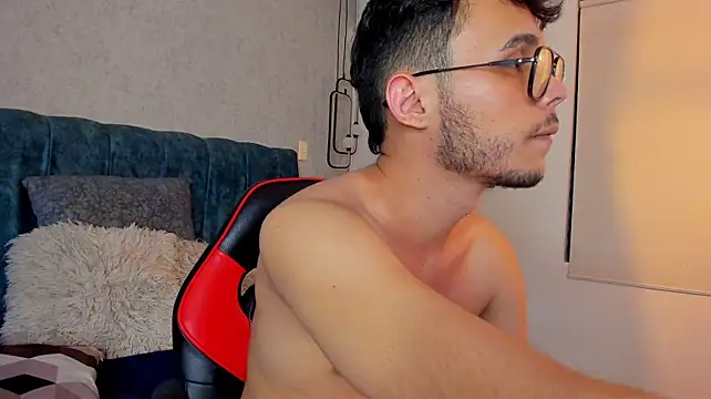 Alhan_Twink – Naživo XXX chat