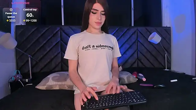 DemonFoxx's Live XXX Chat