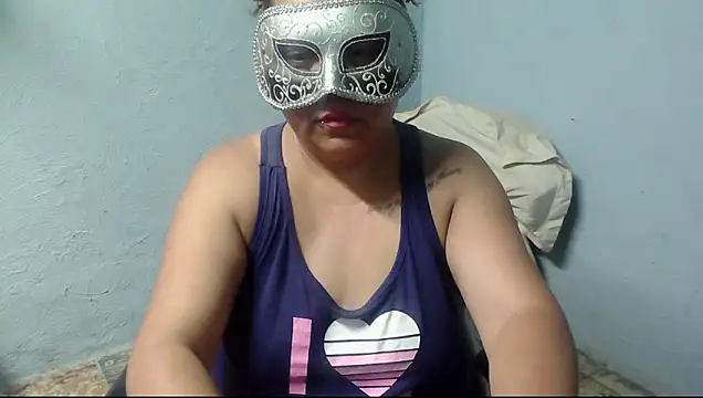 NATASHA_83's Live XXX Chat