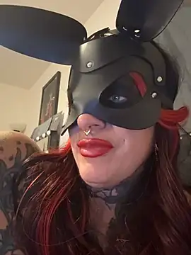 MaskedMamiXXX: απευθείας συνομιλία ΧΧΧ