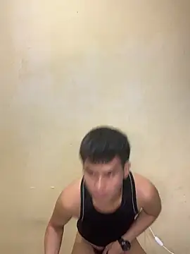 Asianboy_2000 即時 XXX 聊天