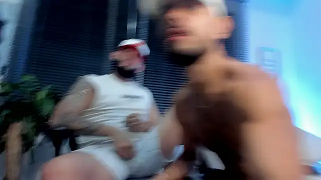 Bigsmalle Live XXX Chat