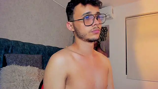 Alhan_Twink লাইভ XXX চ্যাট