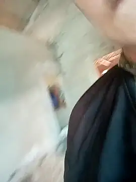 Czat XXX na żywo – BigAss-Vietnames