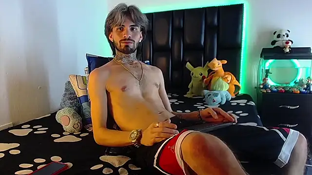הופעת וובקאם של Brutal_Sex_Fucking