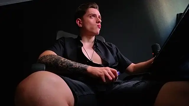 FelixStarkk – Naživo XXX chat