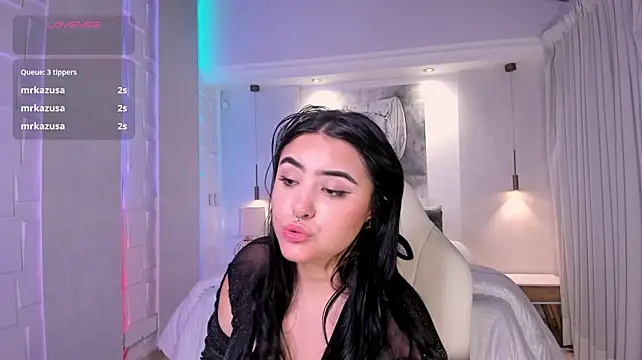 دردشة Jadee_Carter الجنسية المباشرة
