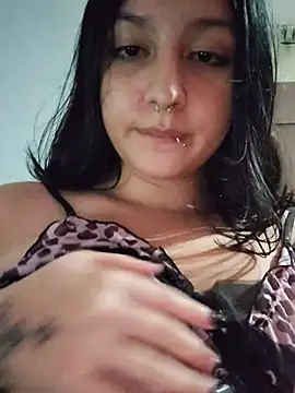 Maiden-Hot Obrolan Langsung XXX