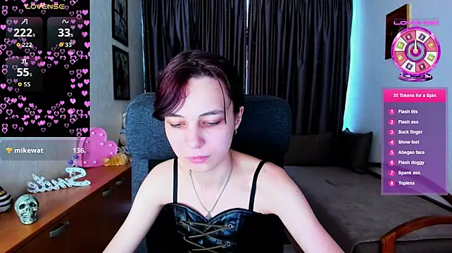 XXX chat uživo modela MiniLysii