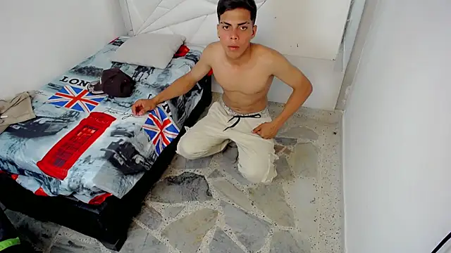 RyanFlirty webcam show