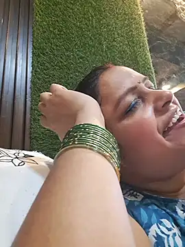 Chat +18 de SHANVII ao vivo