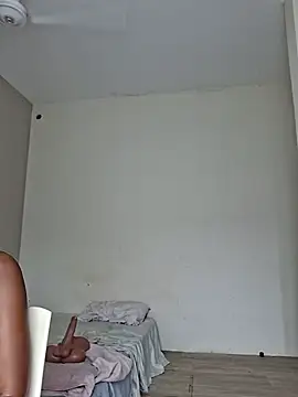 Kamdollie Live XXX-chat
