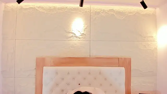 Živý XXX chat NINAMARTINS