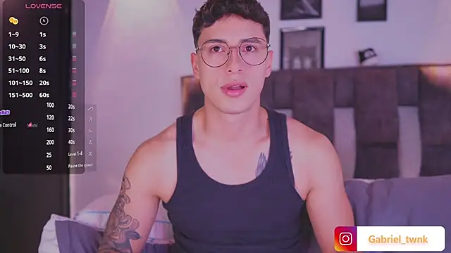 دردشة I_Gabriel الجنسية المباشرة