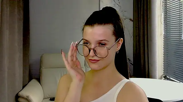 XXX chat uživo modela Jessi_lady_