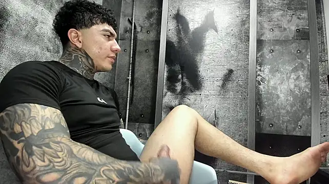Gury_tattoo Live XXX-Chat