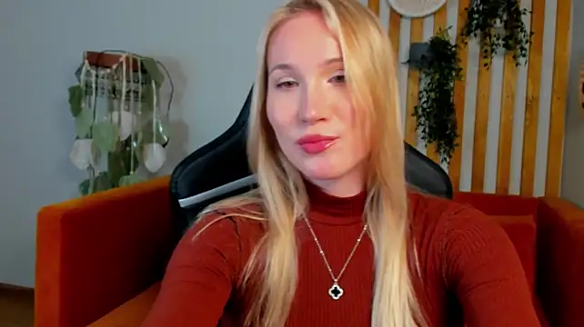 Živý XXX chat ElaraVoltage