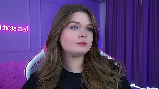 CrystalLyonsn Live XXX chat