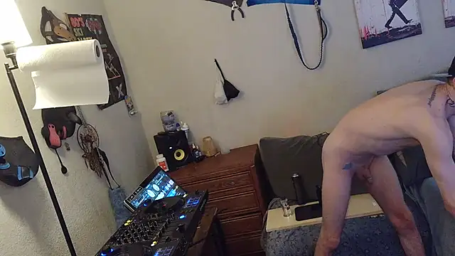 pyrowuff Live XXX-chat