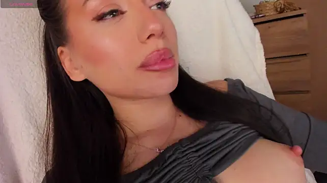 KaylaLaine 라이브 XXX 채팅