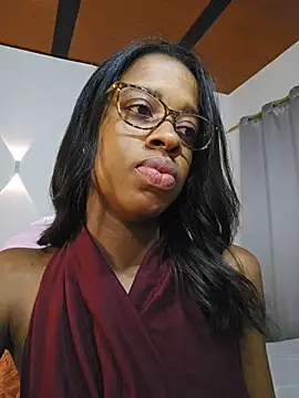 Chat XXX en directo de Im_Camila__