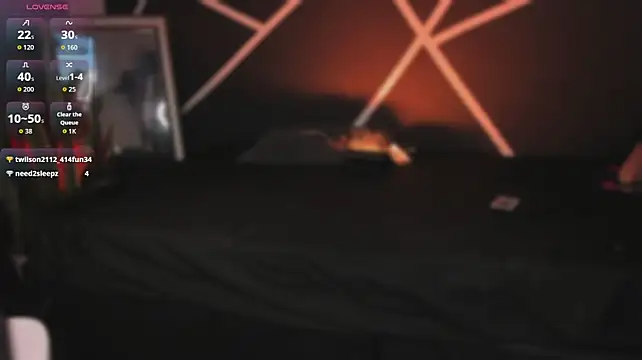 צ'אט XXX בשידור חי של miiaa_stone
