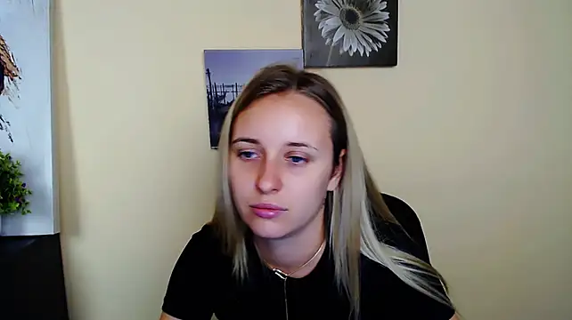 _Nicole_new Chat XXX live