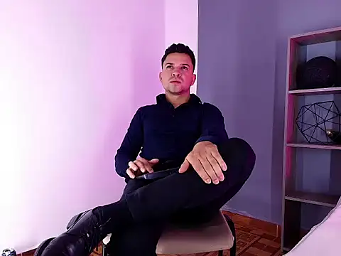 Hey_Noaah Live XXX-chat