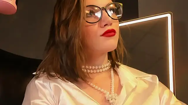 Онлайн чат XXX CathyAdams