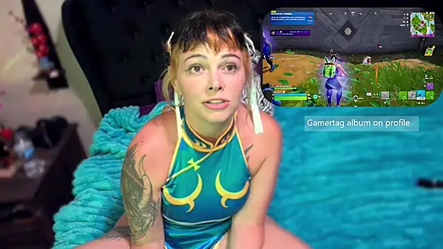 MarlaFknSinger's Webcam Show