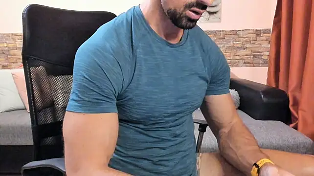 HotHunkTrainer Webcam show