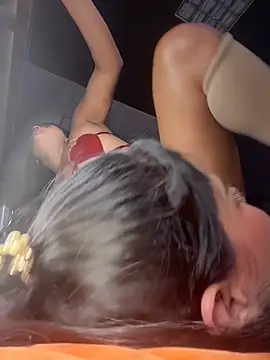 PippiCharmXXX: απευθείας συνομιλία ΧΧΧ