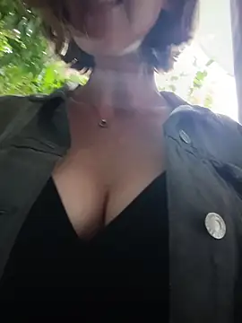 TopsyWilde's Live XXX Chat