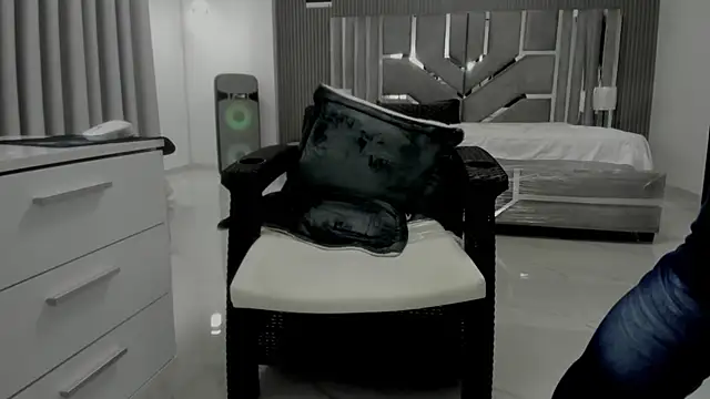 master_leather XXX чат на живо