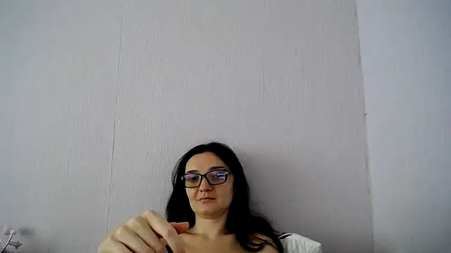 دردشة Shiny_gine الجنسية المباشرة