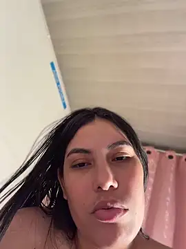 Anna_Bitch_Disgustingg Show in webcam