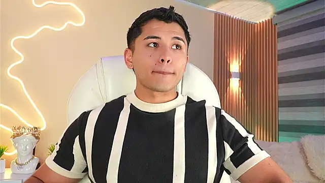 MatiasKorn 라이브 XXX 채팅