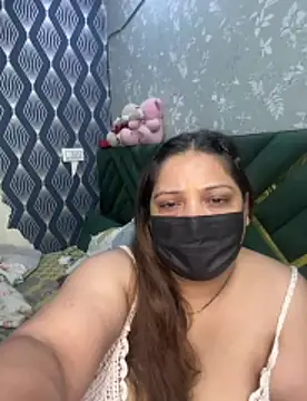 BarbieJasmine Adlı Modelin Canlı XXX Sohbeti